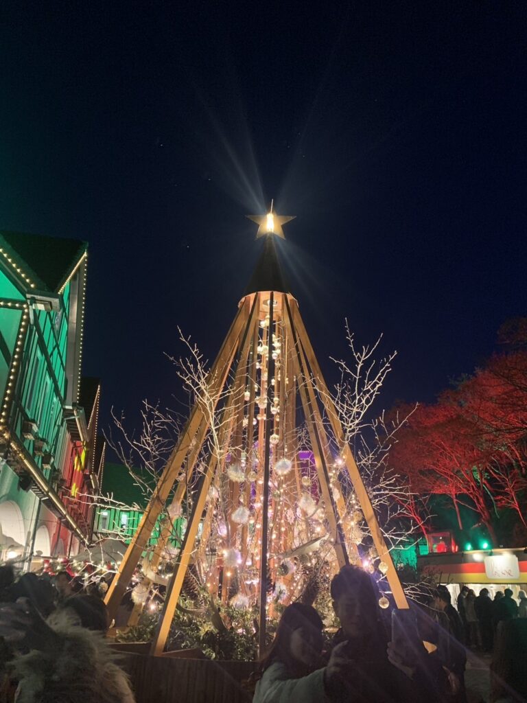 クリスマスマーケットの様子(3枚目)