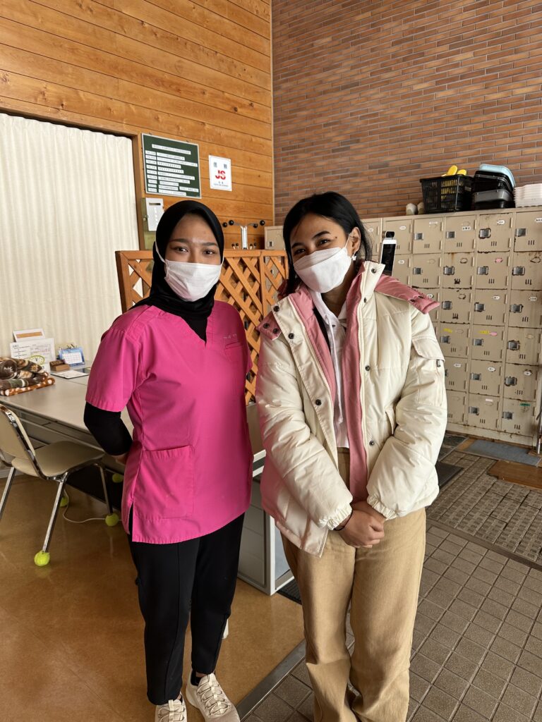 施設様到着の様子